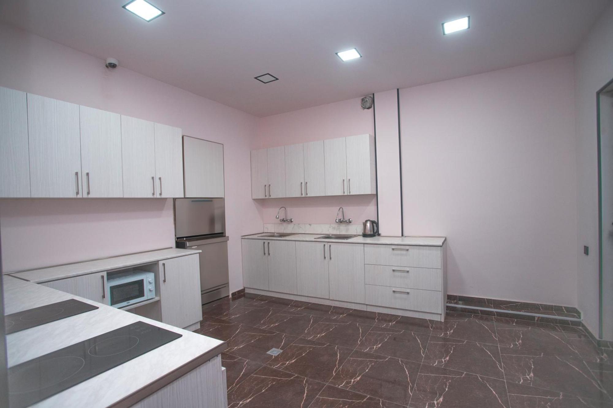 The Hills Hostel กูเดาริ ภายนอก รูปภาพ