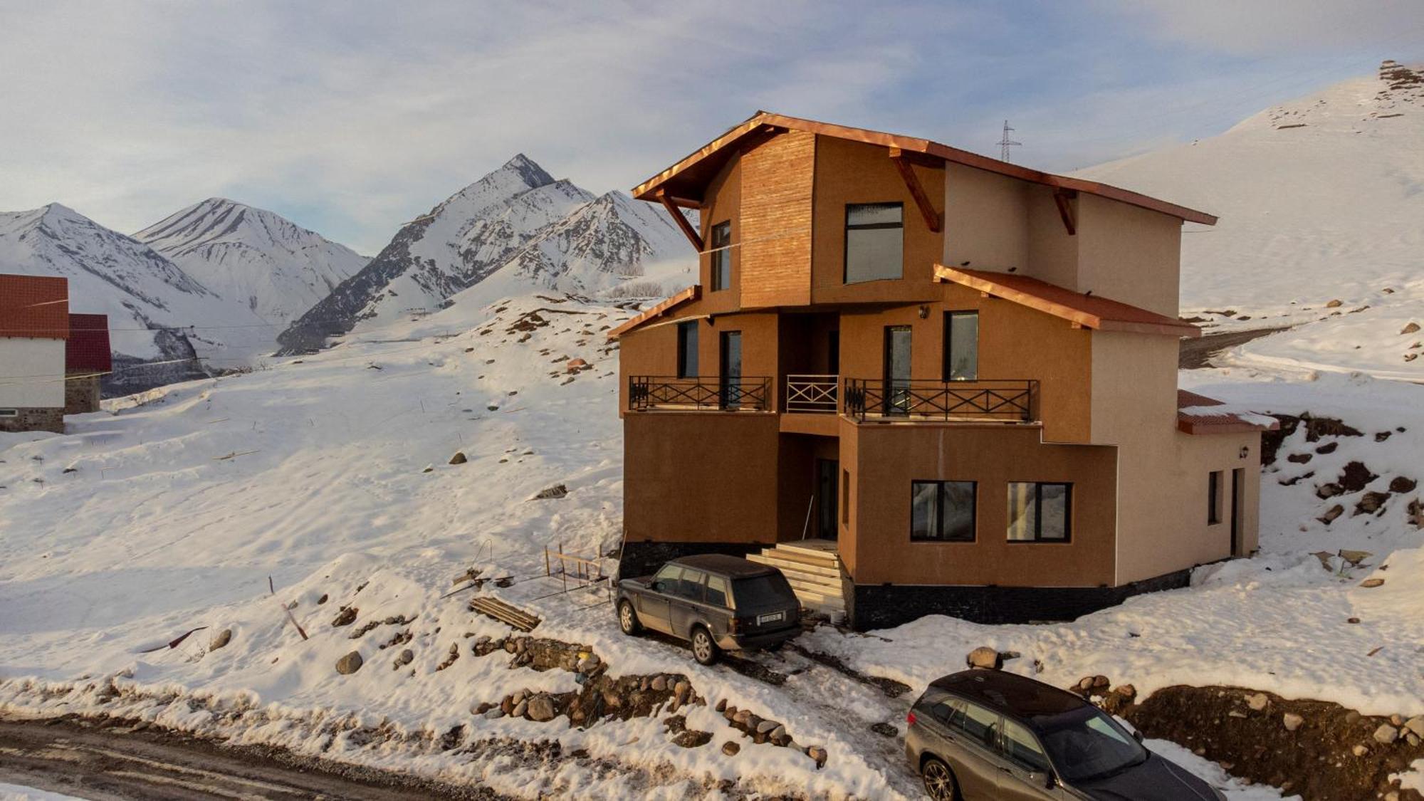 The Hills Hostel กูเดาริ ภายนอก รูปภาพ
