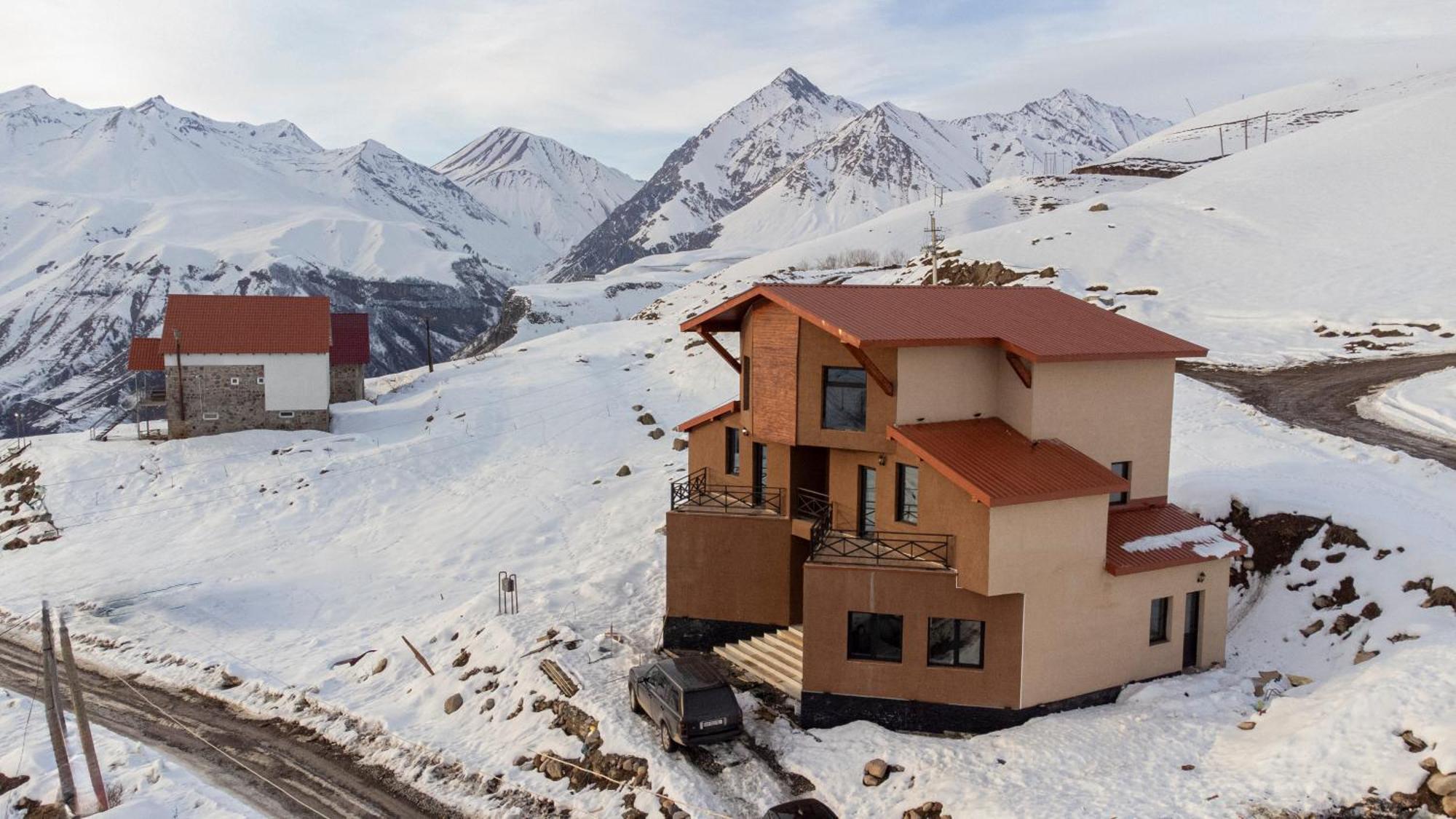The Hills Hostel กูเดาริ ภายนอก รูปภาพ
